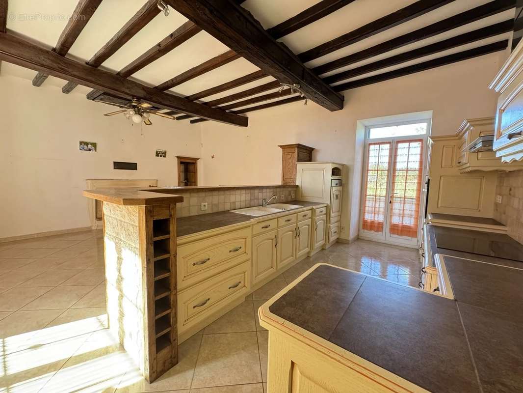 Appartement à VERTEUIL-SUR-CHARENTE