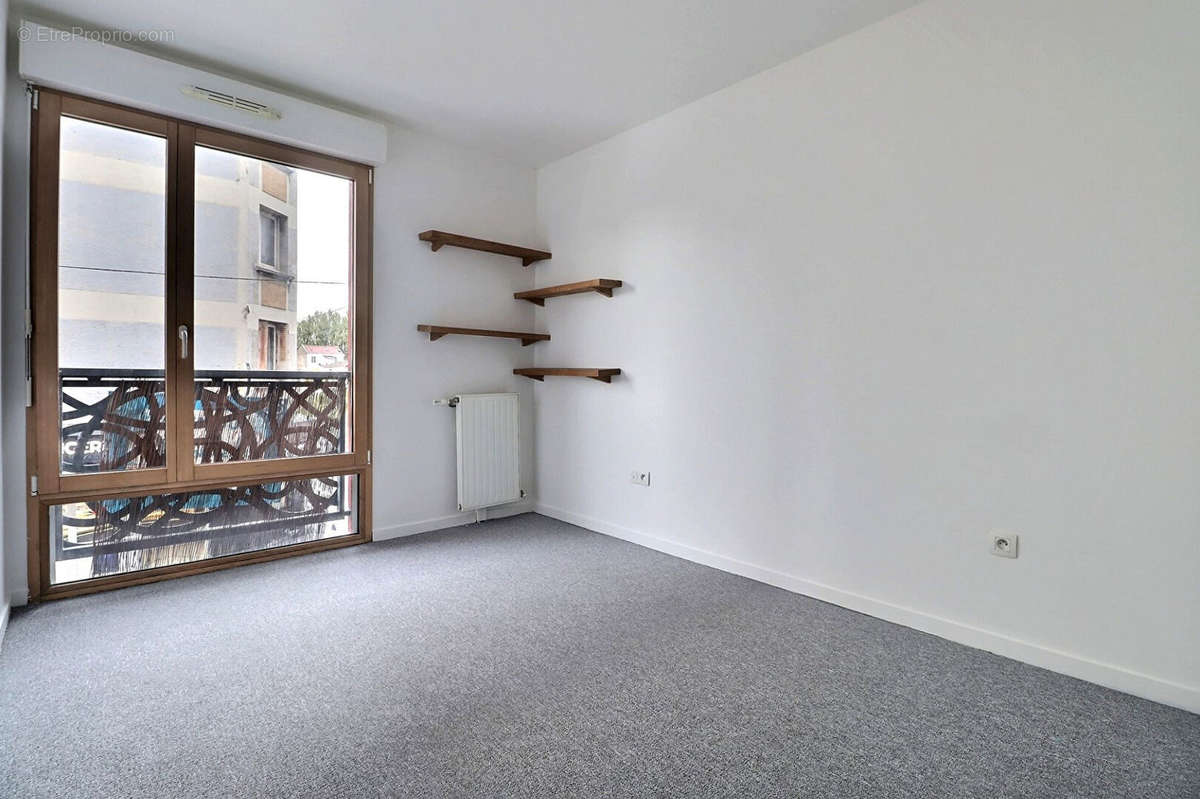 Appartement à AUBERVILLIERS