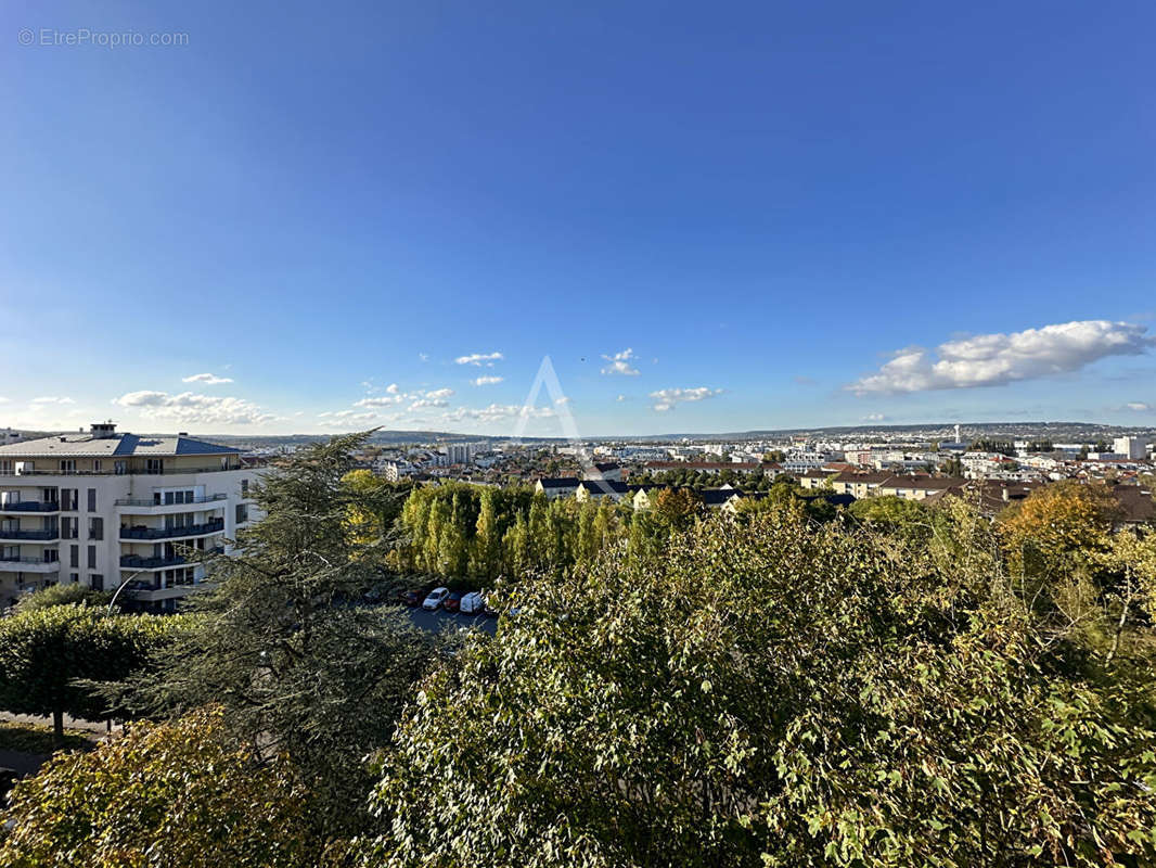 Appartement à POISSY