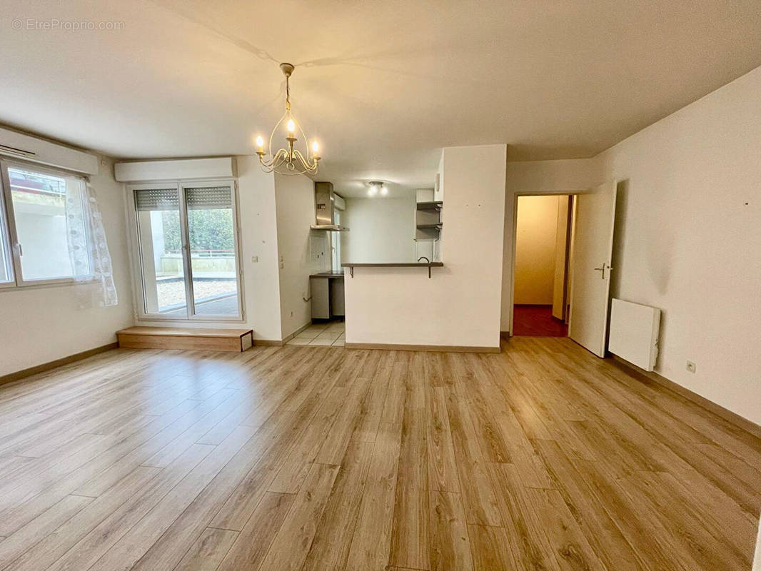 Appartement à SAINT-SEBASTIEN-SUR-LOIRE