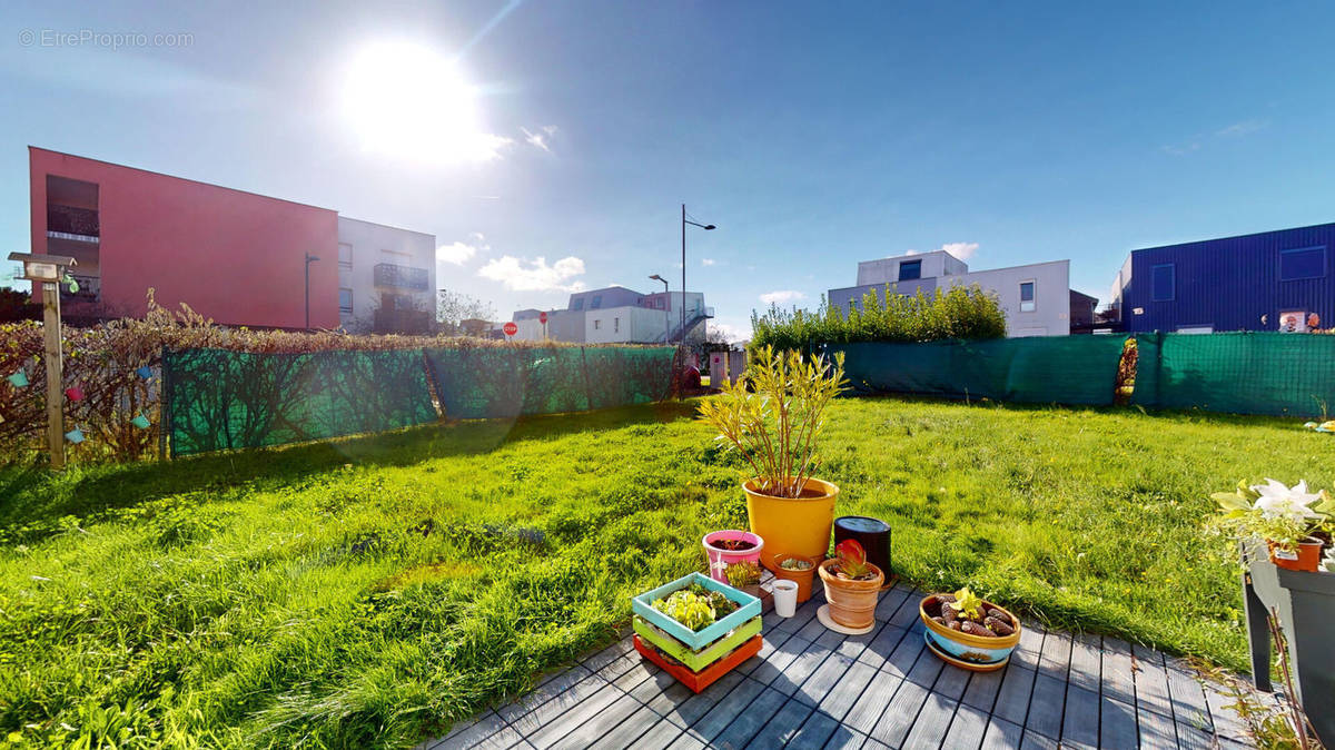 Appartement à COUERON