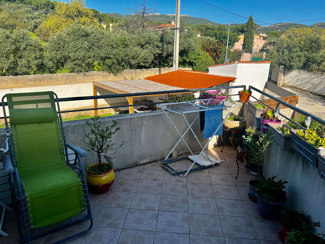 Appartement à MARSEILLE-13E