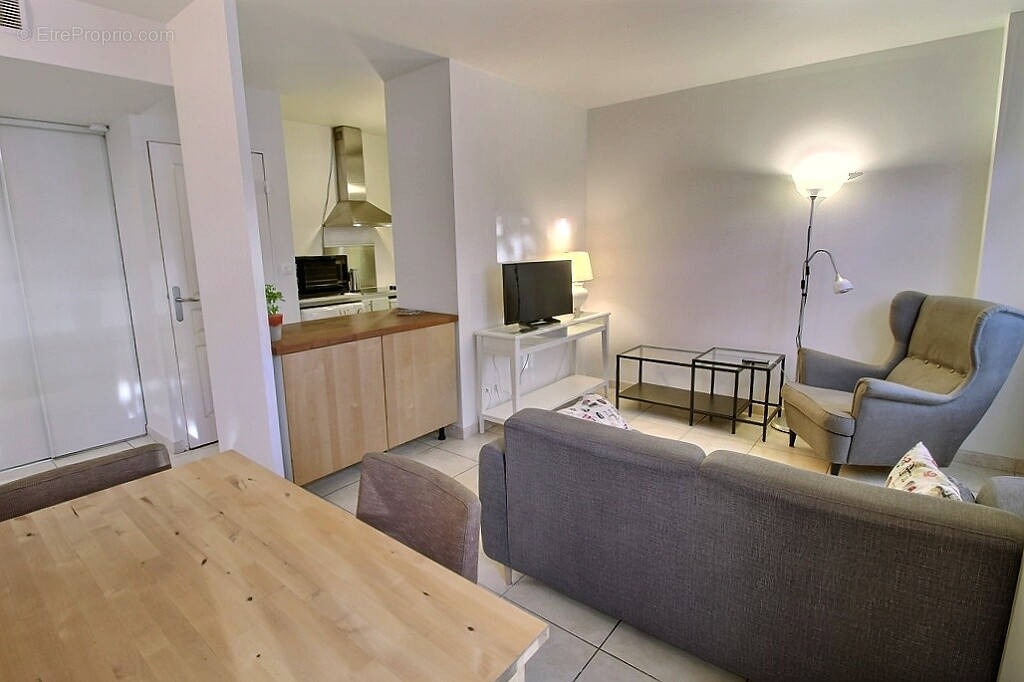 Appartement à MARSEILLE-8E