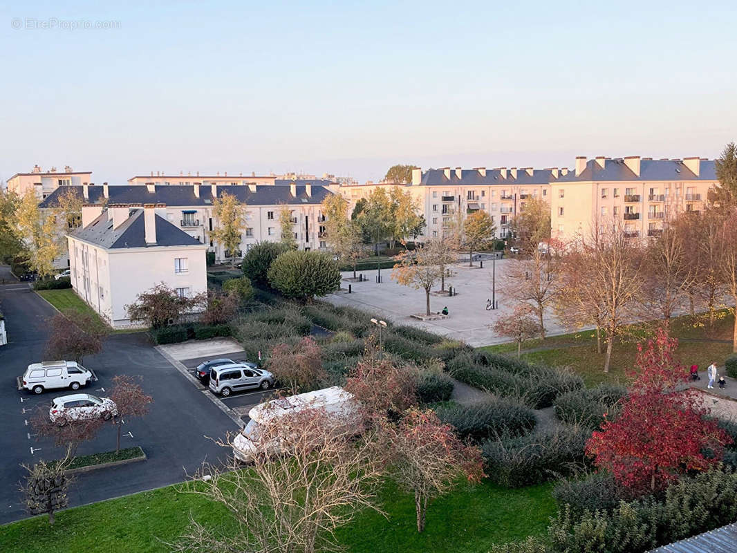 Appartement à SAINT-CYR-SUR-LOIRE