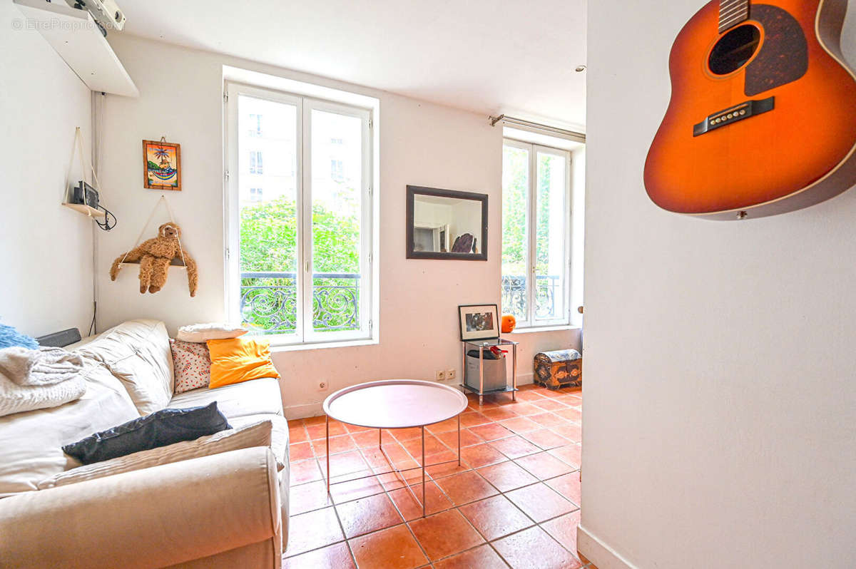 Appartement à PARIS-17E