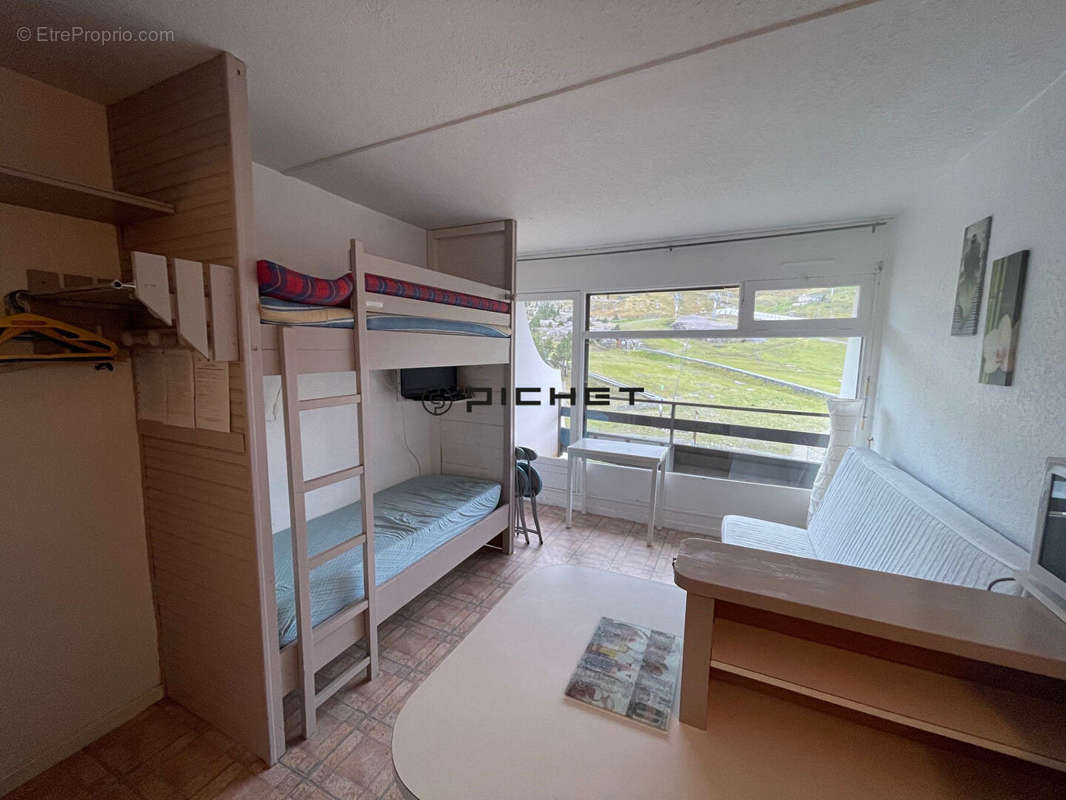 Appartement à ARETTE