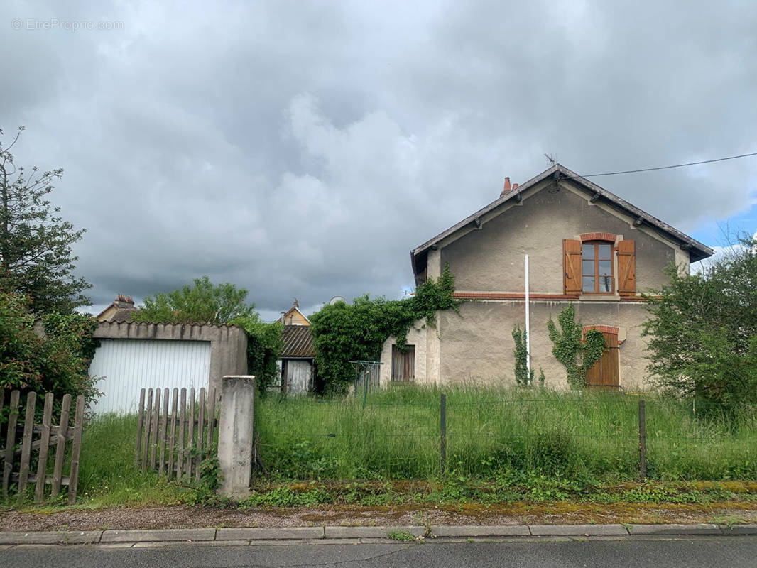 Maison à SAINT-VALLIER