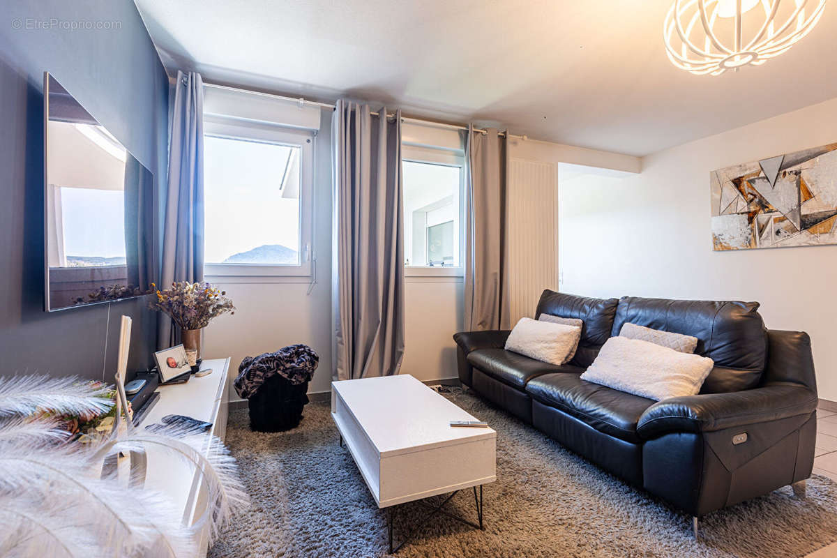 Appartement à ANNECY-LE-VIEUX