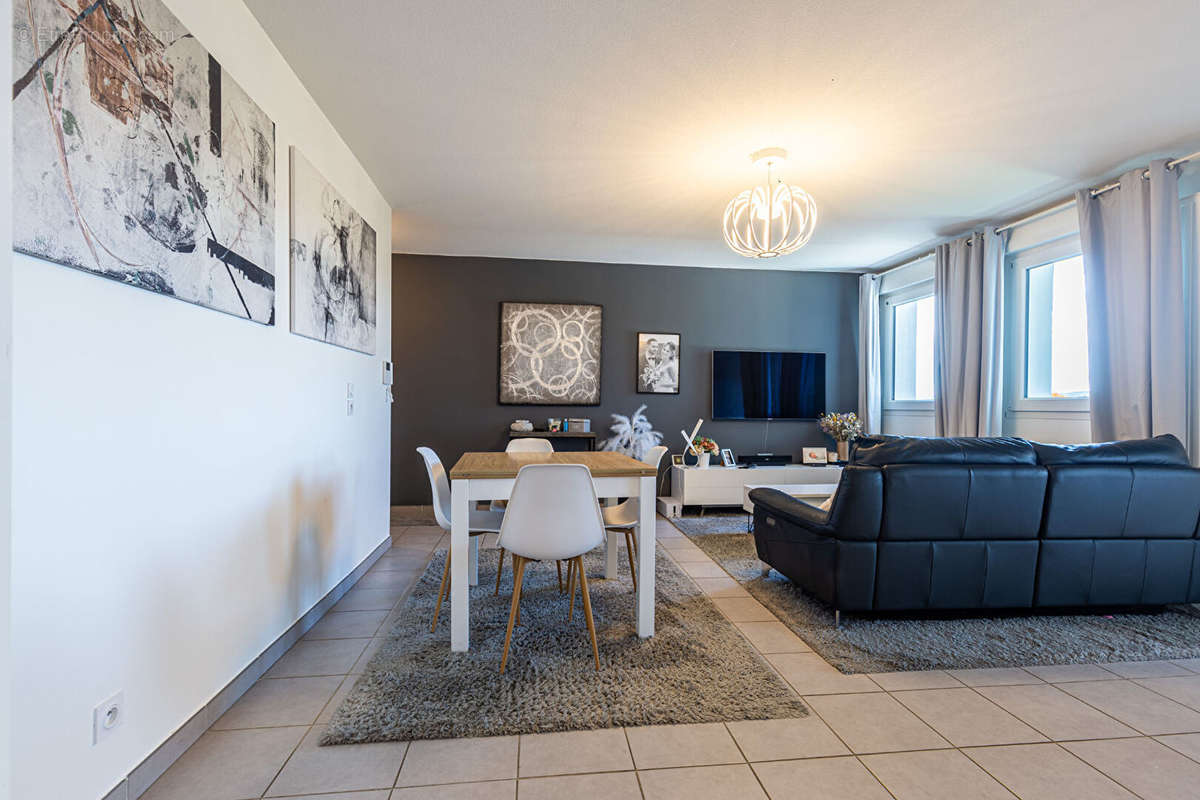 Appartement à ANNECY-LE-VIEUX