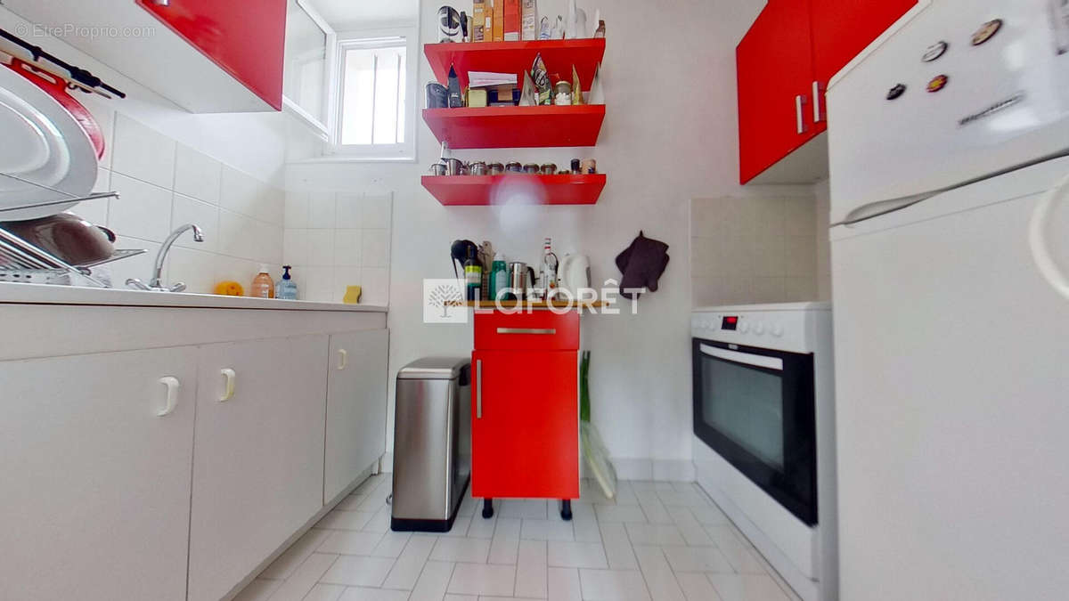 Appartement à PARIS-18E