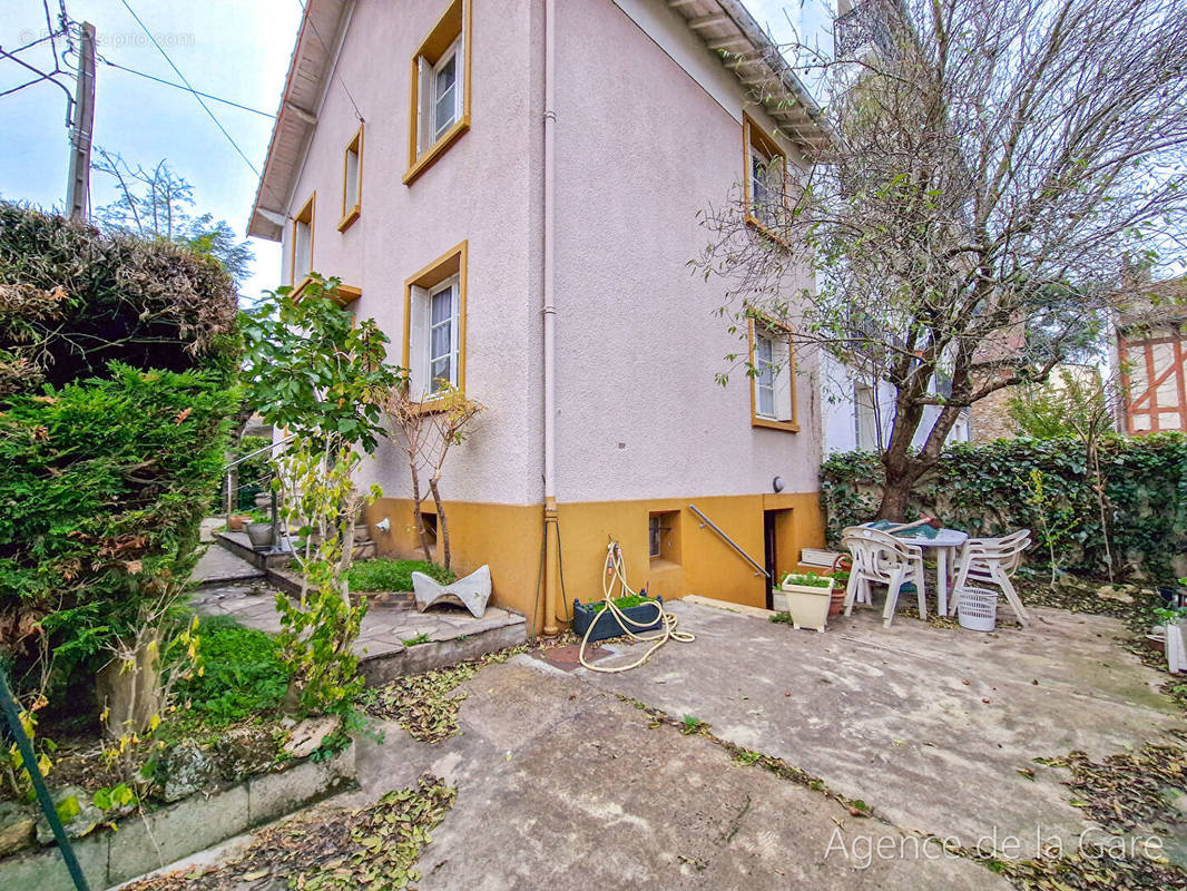 Maison à MAISONS-LAFFITTE