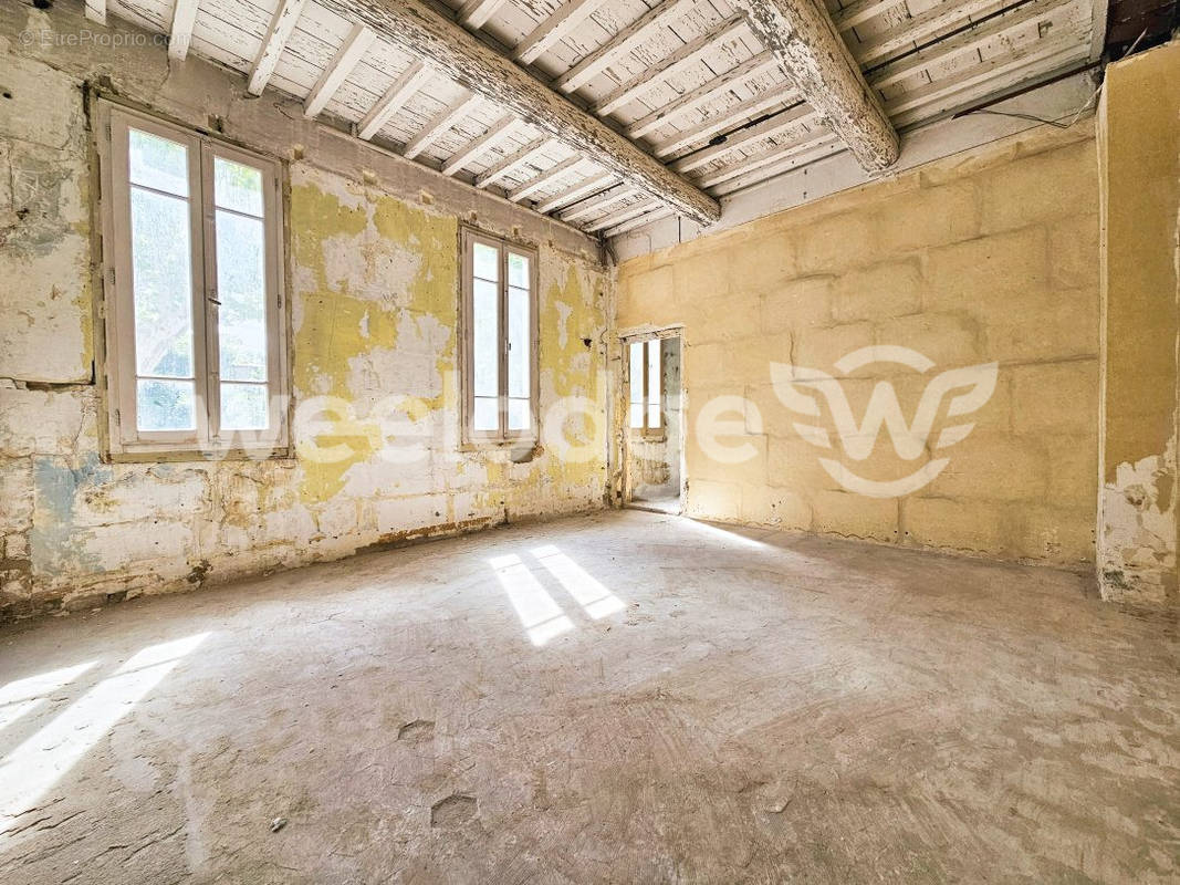 Appartement à ARLES