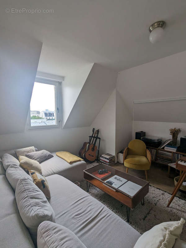 Appartement à PARIS-11E