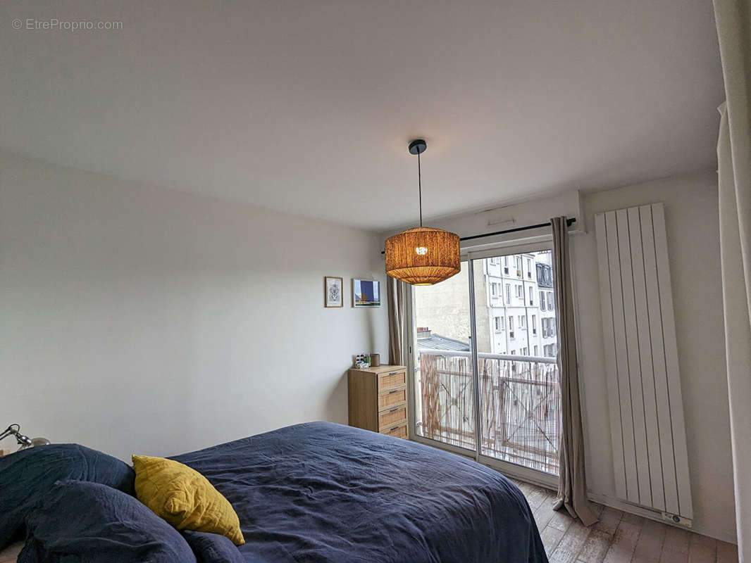 Appartement à PARIS-11E