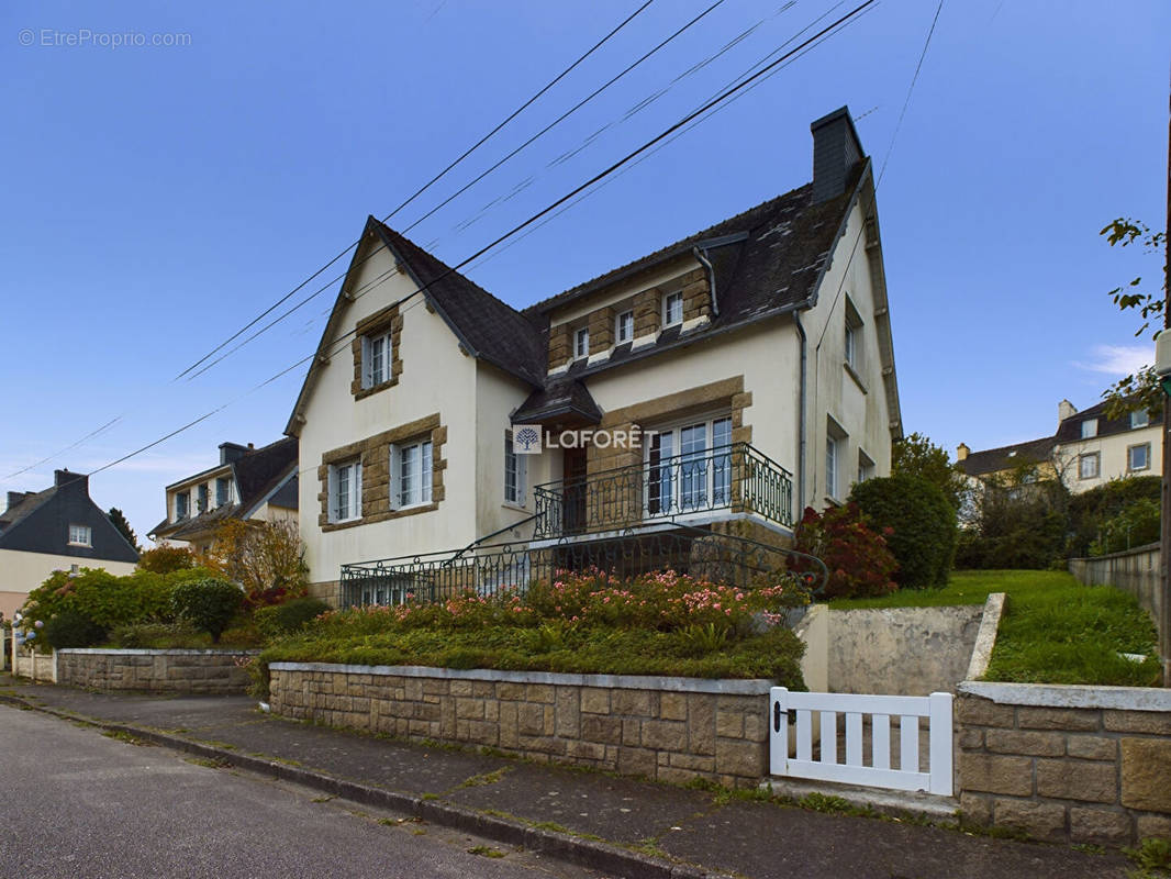 Maison à CHATEAULIN