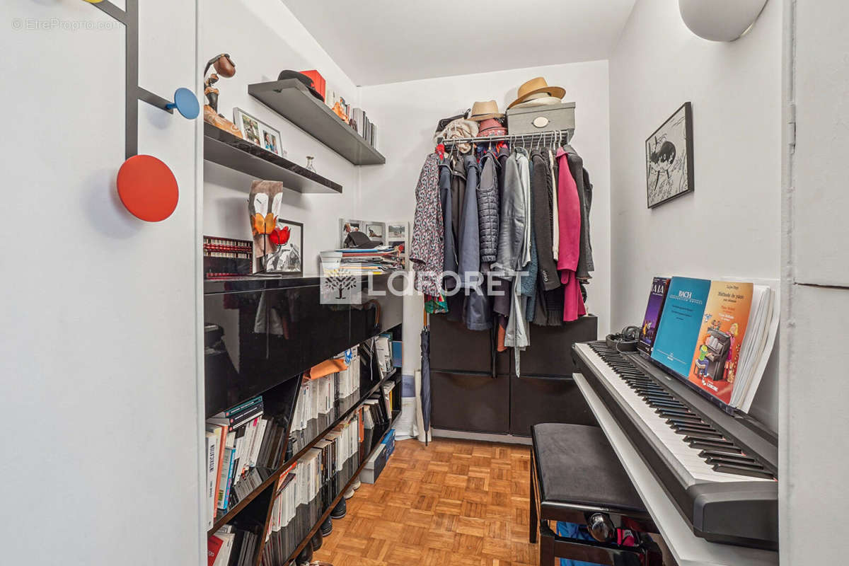 Appartement à PARIS-20E