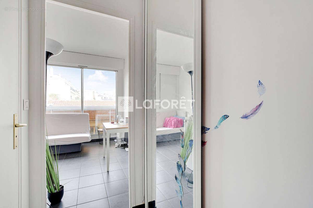 Appartement à PARIS-15E