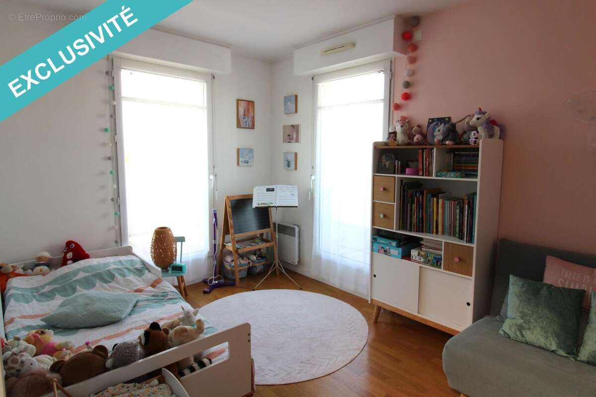 Photo 9 - Appartement à BOURG-LA-REINE