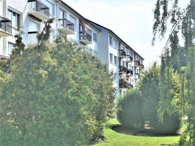 Photo 1 - Appartement à MARGNY-LES-COMPIEGNE