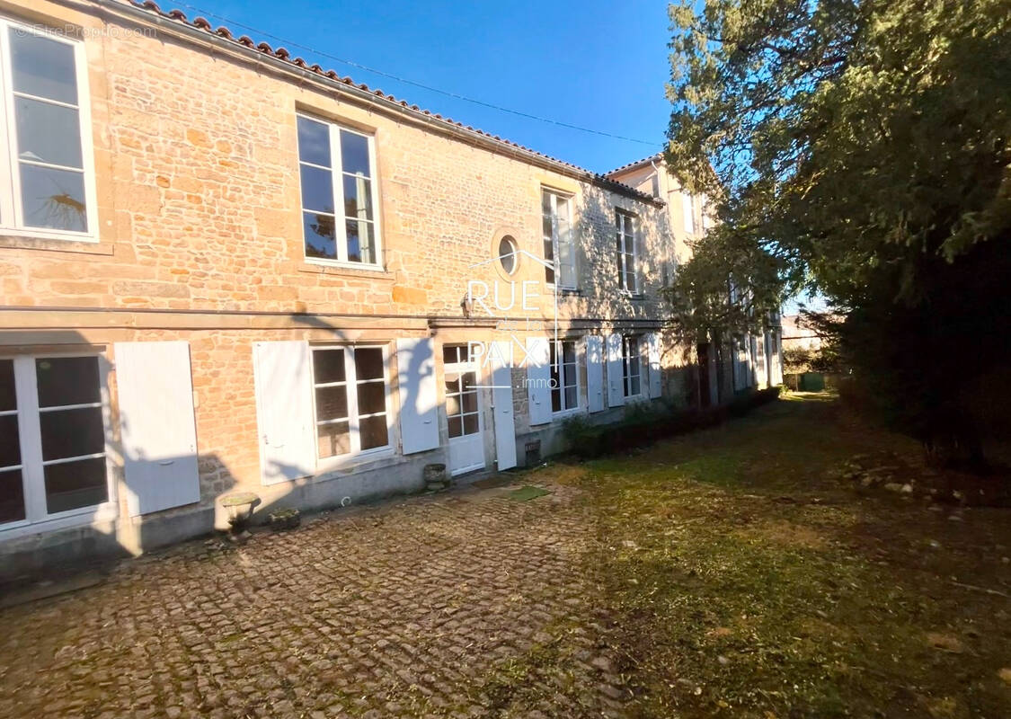 Maison à SAINT-MAIXENT-L&#039;ECOLE