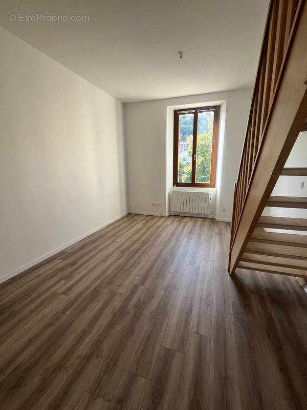 Appartement à SAINTE-COLOMBE