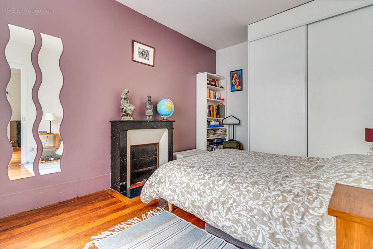 Appartement à PARIS-10E