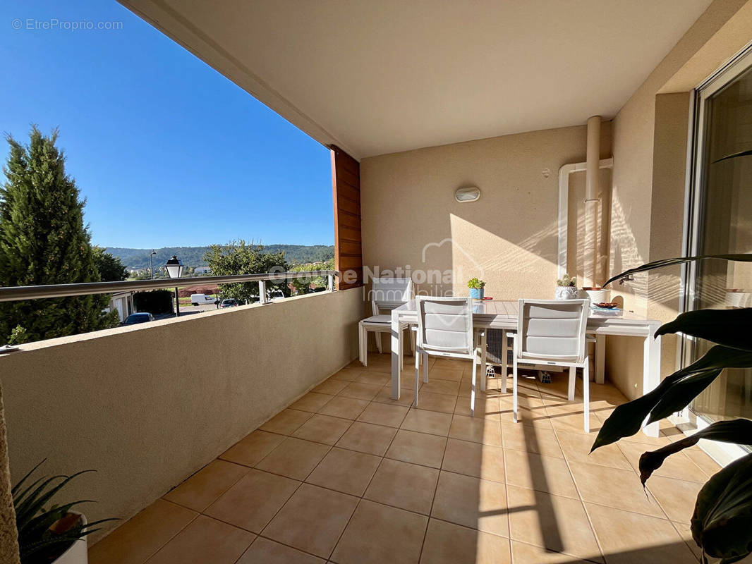 Appartement à LE LUC