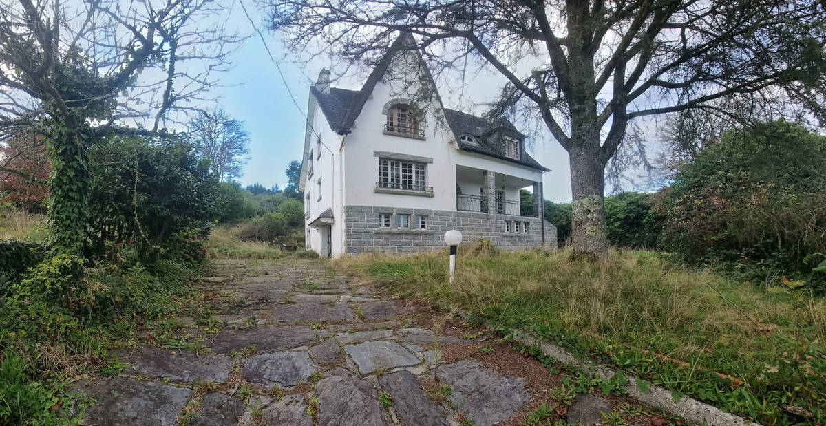 Maison à SAINT-RIVOAL