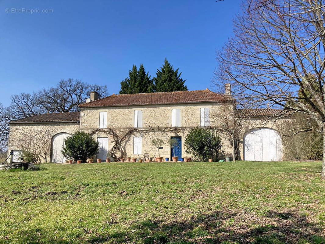 Maison à MONSEGUR