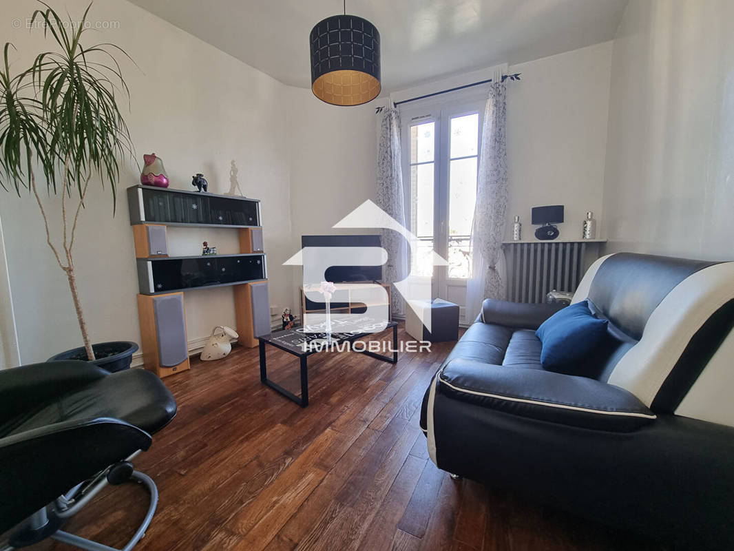 Appartement à FONTENAY-SOUS-BOIS