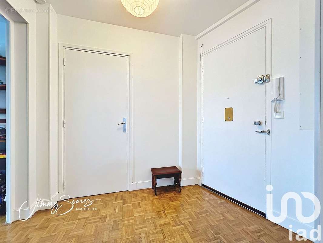 Photo 6 - Appartement à SAINT-MAUR-DES-FOSSES