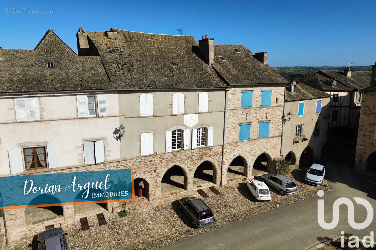 Photo 1 - Maison à SAUVETERRE-DE-ROUERGUE