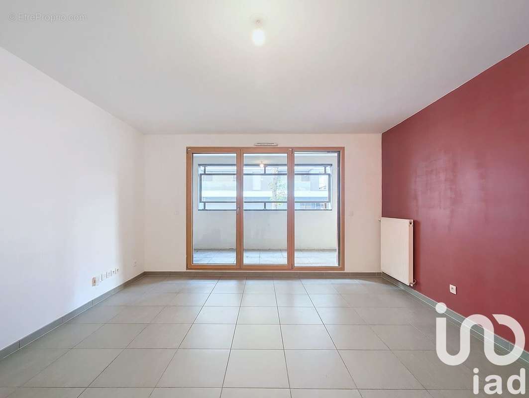 Photo 4 - Appartement à VILLEURBANNE