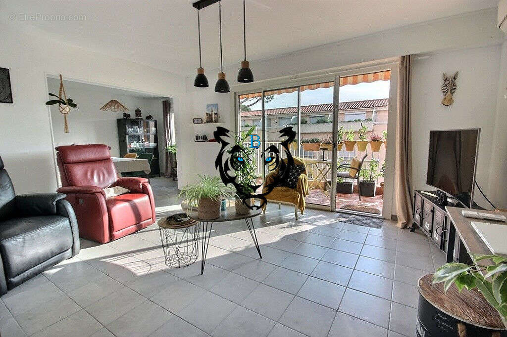 Appartement à FREJUS