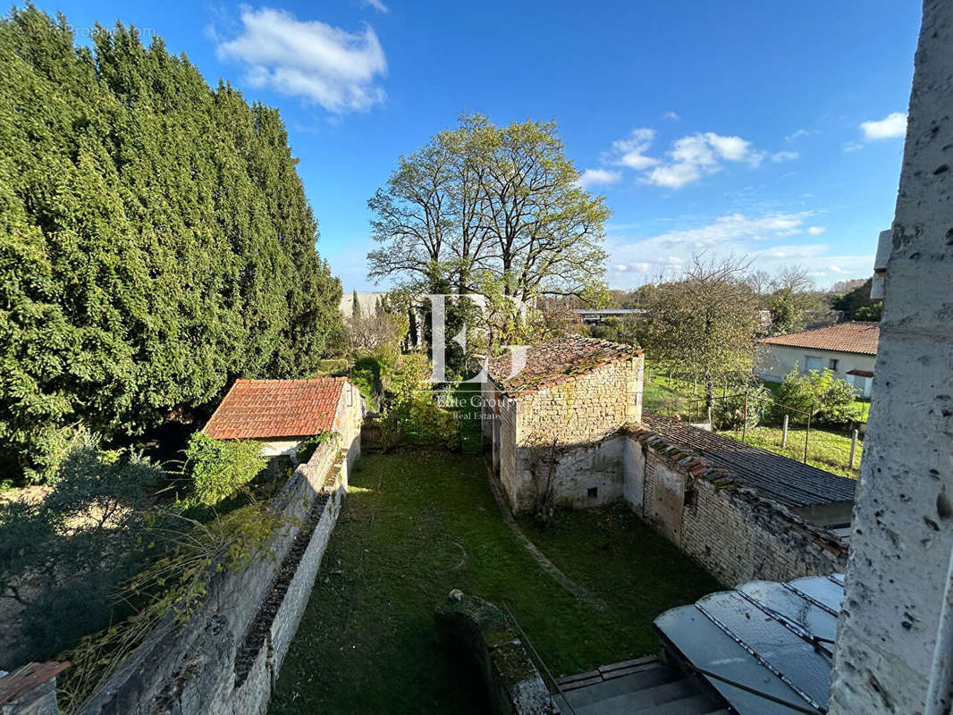 Maison à ROUILLAC