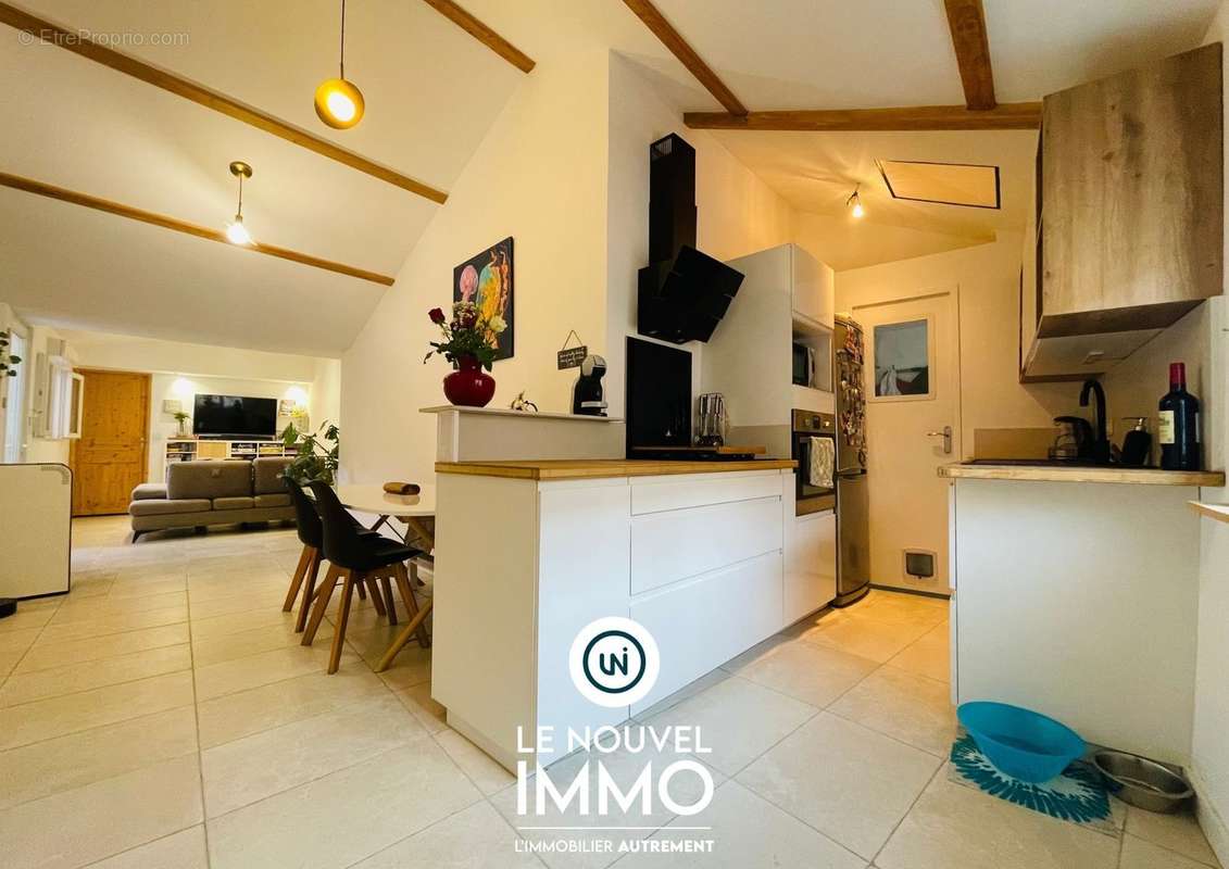 Appartement à MARSEILLE-10E