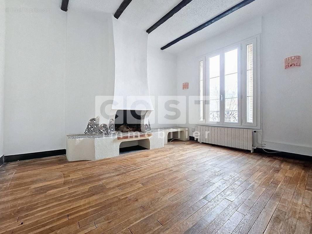 Appartement à BOIS-COLOMBES