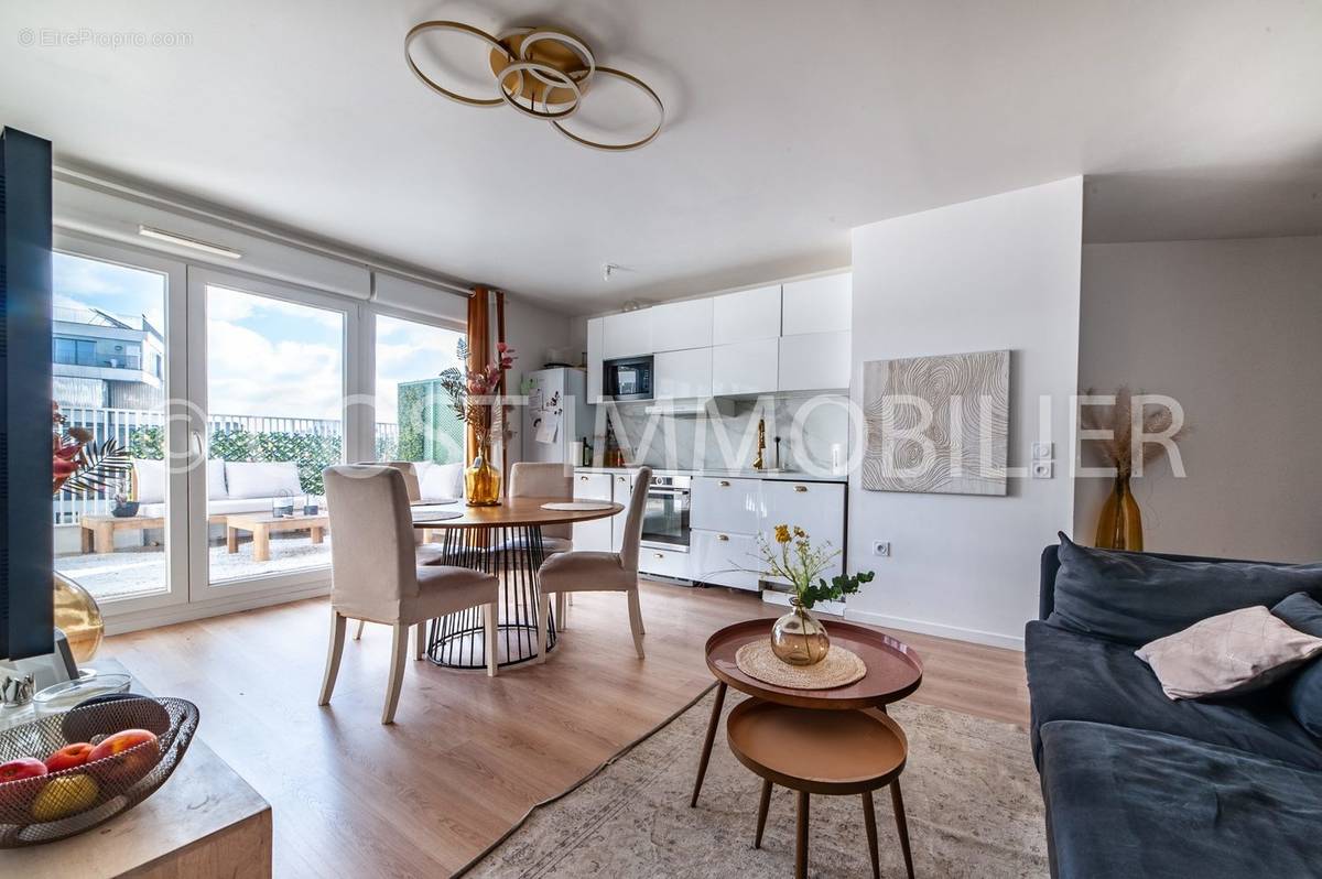 Appartement à GENNEVILLIERS