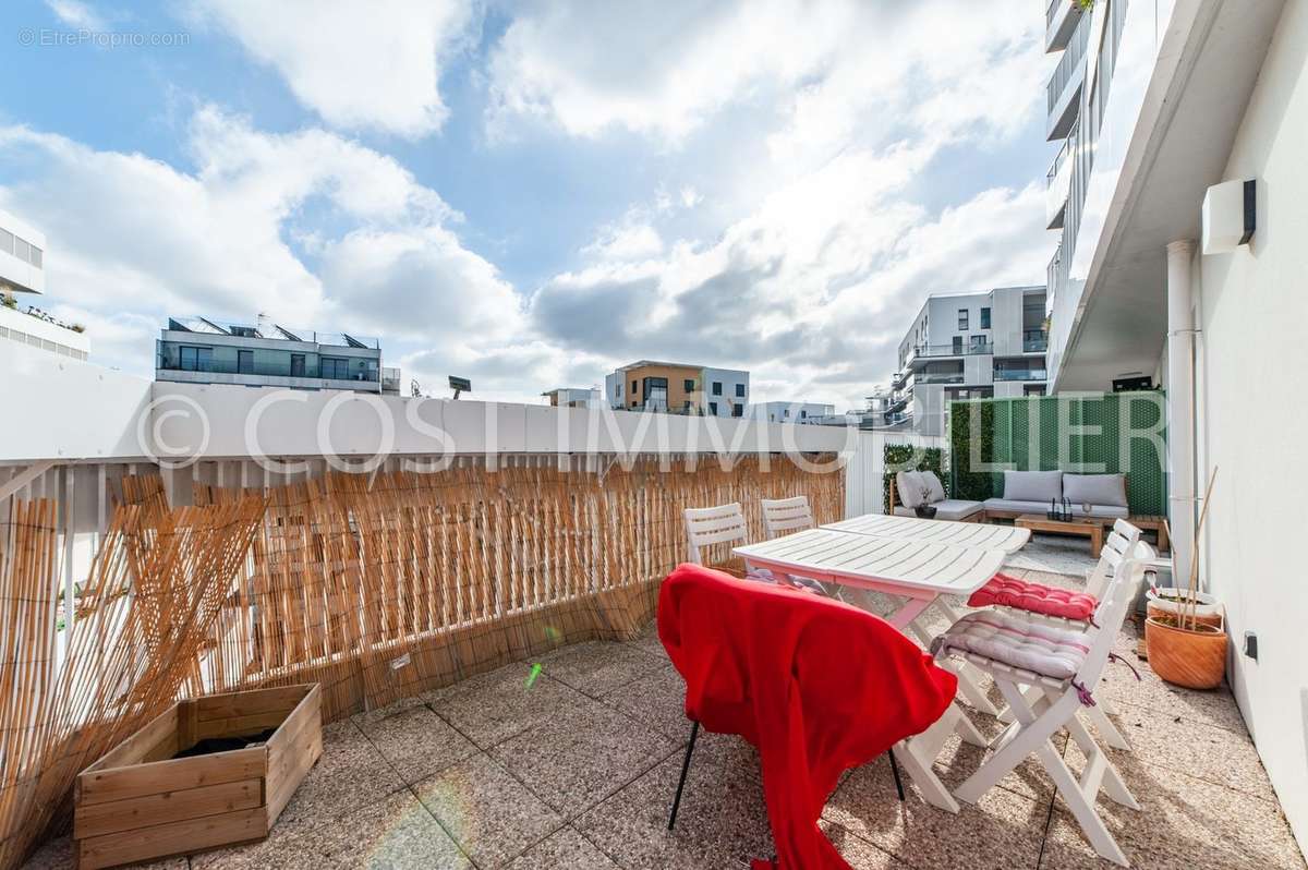 Appartement à ASNIERES-SUR-SEINE