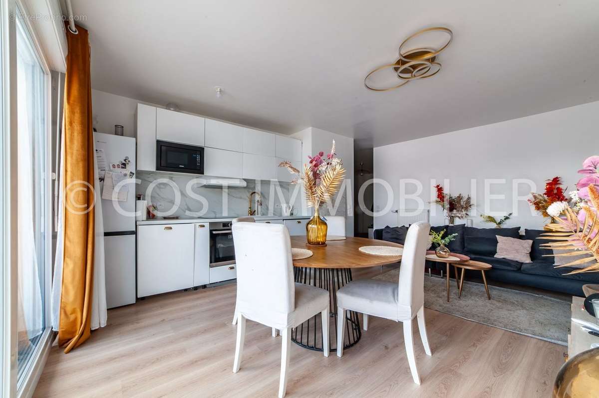 Appartement à ASNIERES-SUR-SEINE