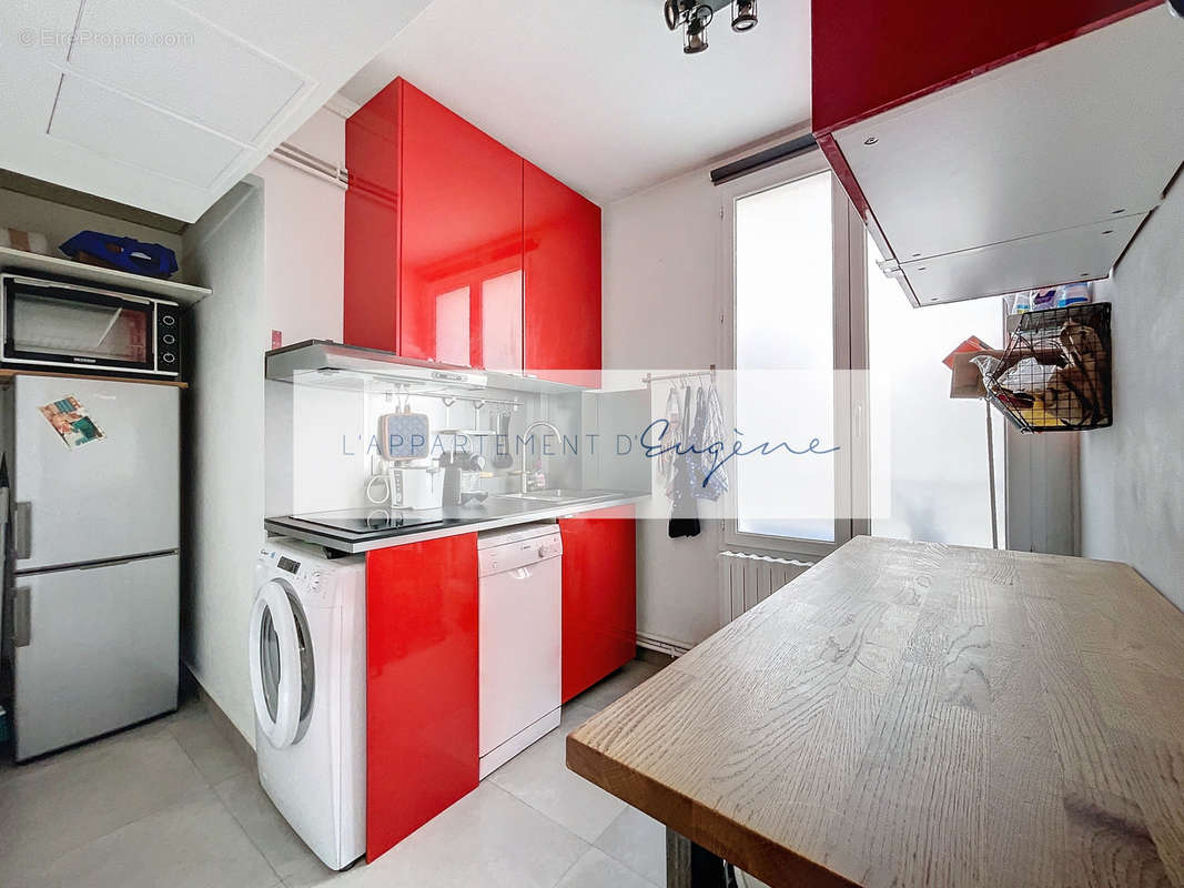 Appartement à PARIS-18E