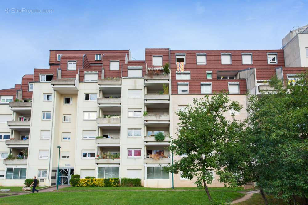 Appartement à VILLEFONTAINE