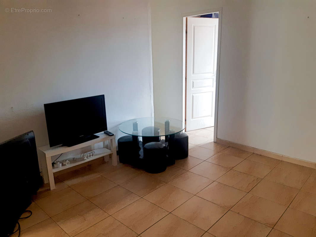 Appartement à HYERES