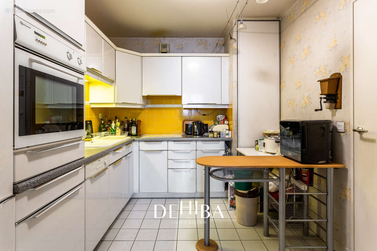 Appartement à PARIS-20E