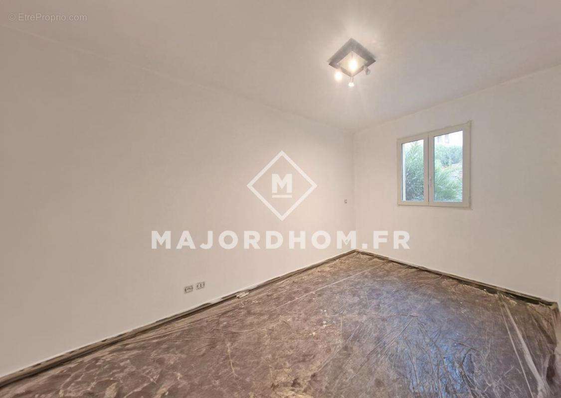 Appartement à MARSEILLE-7E