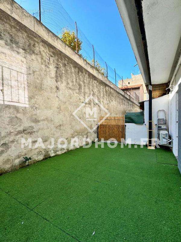 Appartement à MARSEILLE-4E