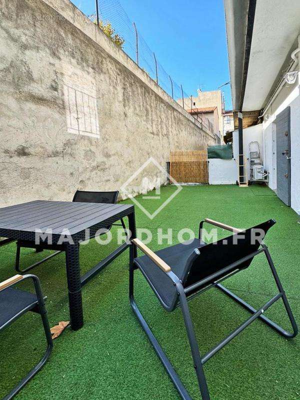 Appartement à MARSEILLE-4E