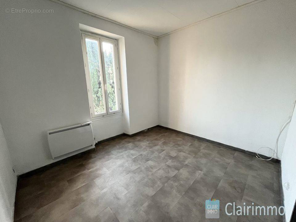 Appartement à MARSEILLE-13E