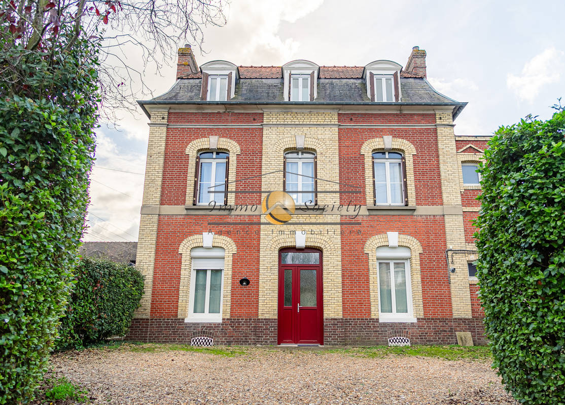 Maison à CAUDEBEC-LES-ELBEUF