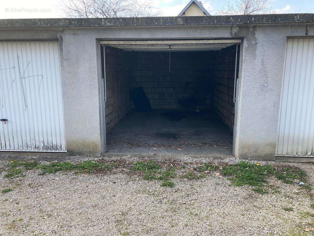 Parking à BESANCON